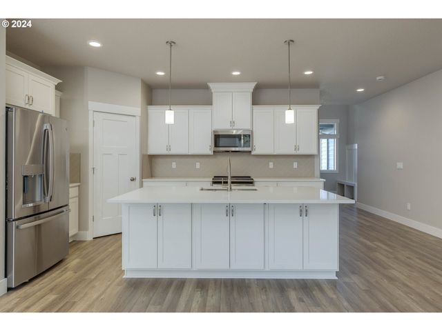 3403 Ne Justus Ave 76, Estacada, OR 97023