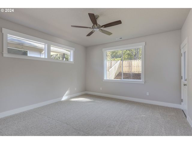 3403 Ne Justus Ave 76, Estacada, OR 97023