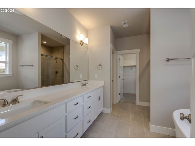 3403 Ne Justus Ave 76, Estacada, OR 97023