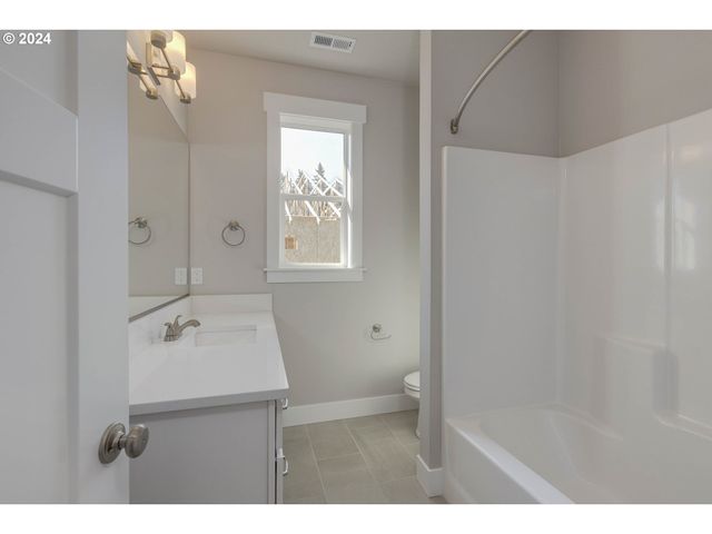 3403 Ne Justus Ave 76, Estacada, OR 97023