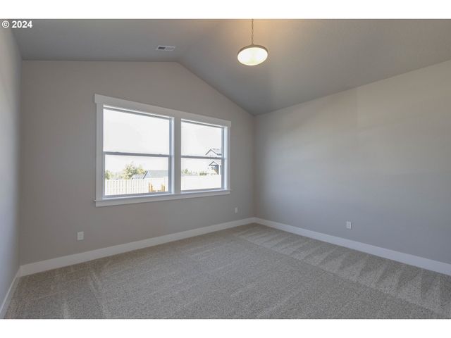 3403 Ne Justus Ave 76, Estacada, OR 97023