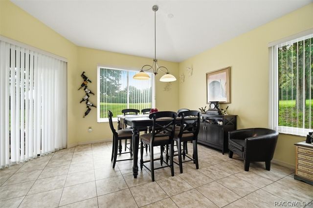 349 W Crestmont Court, Beverly Hills, FL 34465