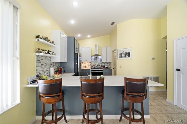 349 W Crestmont Court, Beverly Hills, FL 34465