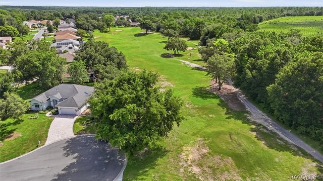349 W Crestmont Court, Beverly Hills, FL 34465