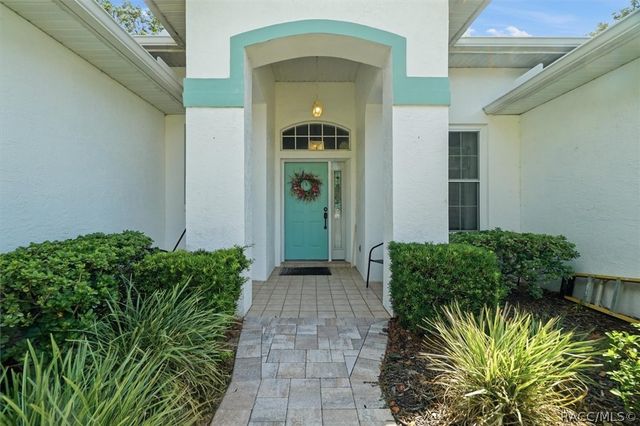 349 W Crestmont Court, Beverly Hills, FL 34465