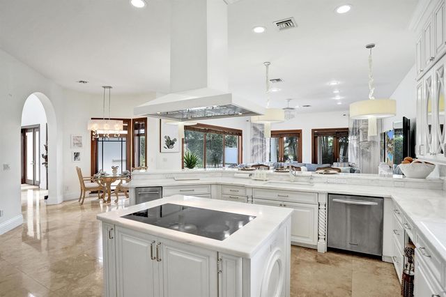 4700 NE 29th Avenue, Fort Lauderdale, FL 33308
