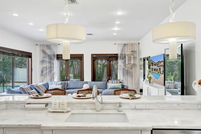 4700 NE 29th Avenue, Fort Lauderdale, FL 33308