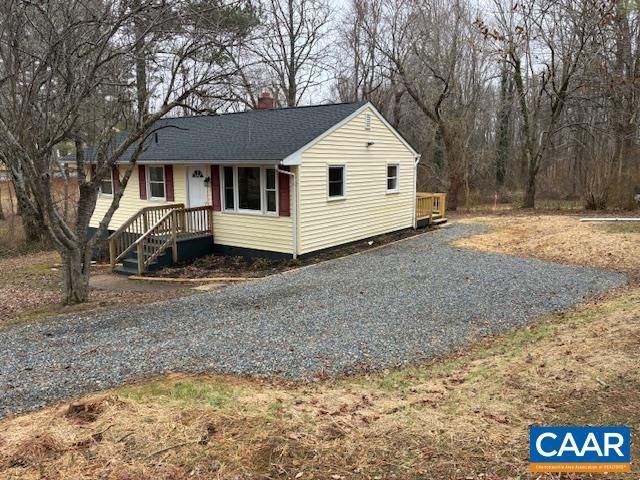 206 MCDONALD ST, Louisa, VA 23093