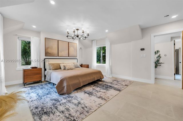 467 NE 55th Ter, Miami, FL 33137