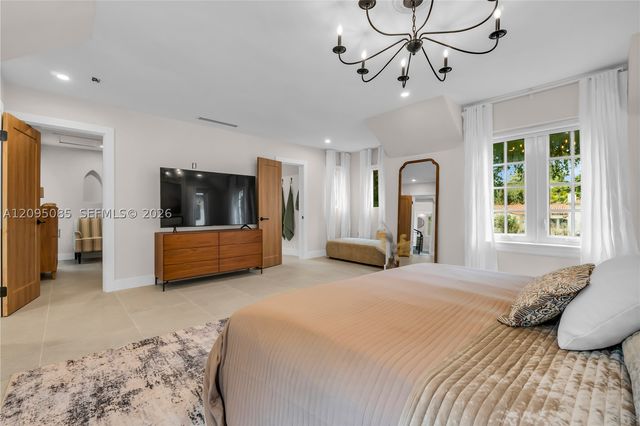 467 NE 55th Ter, Miami, FL 33137