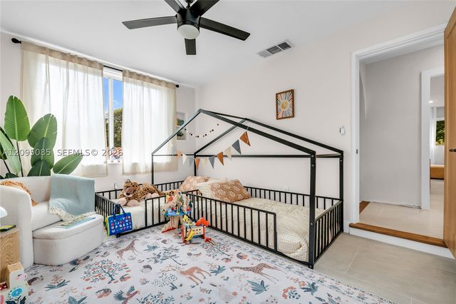 467 NE 55th Ter, Miami, FL 33137