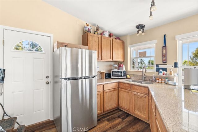 1208 E 42nd, San Bernardino, CA 92404
