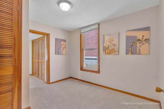 15 N Brainard Street, Naperville, IL 60540