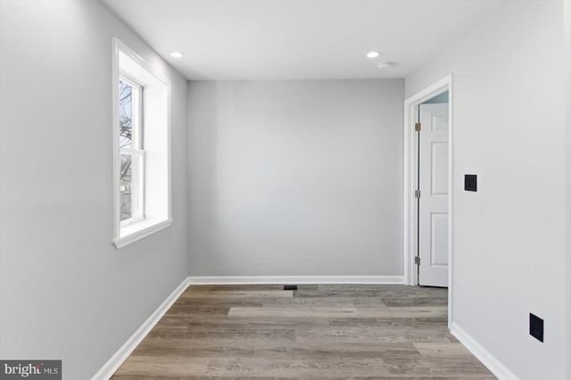 2033 N BENTALOU ST, Baltimore, MD 21216