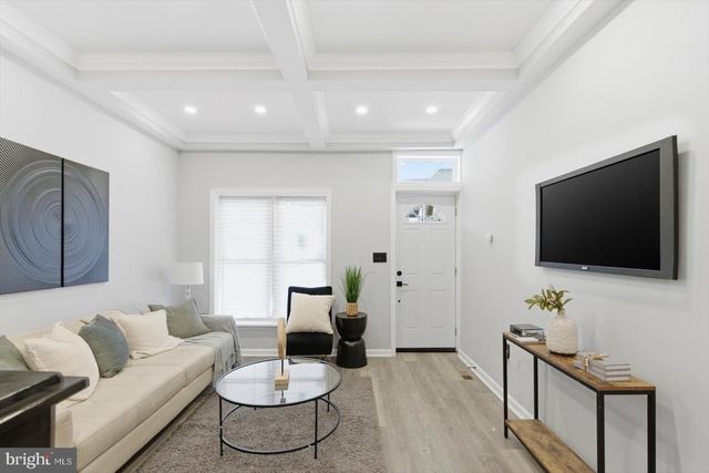 2033 N BENTALOU ST, Baltimore, MD 21216