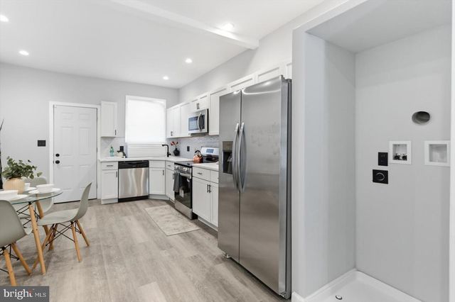 2033 N BENTALOU ST, Baltimore, MD 21216