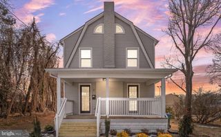 2 MCPHELIN AVE, Cherry Hill, NJ 08034