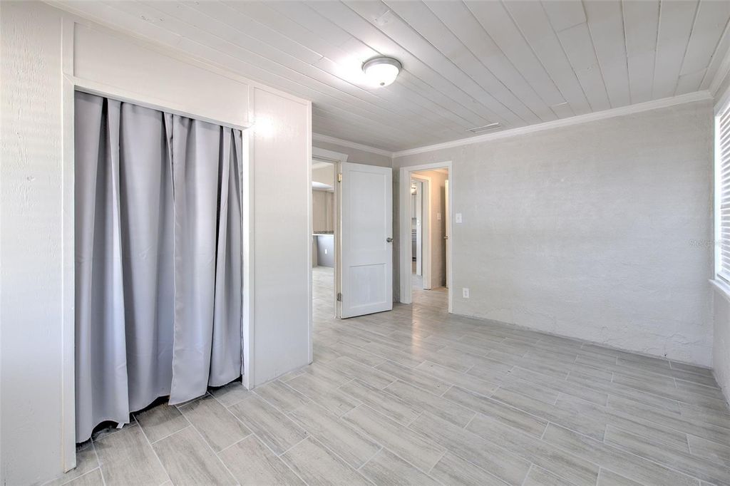 Image 21 of property listing at 905 W BALL STREET, Plant City, FL 33563