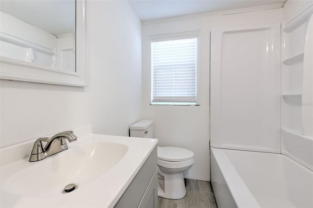 Image 22 of property listing at 905 W BALL STREET, Plant City, FL 33563