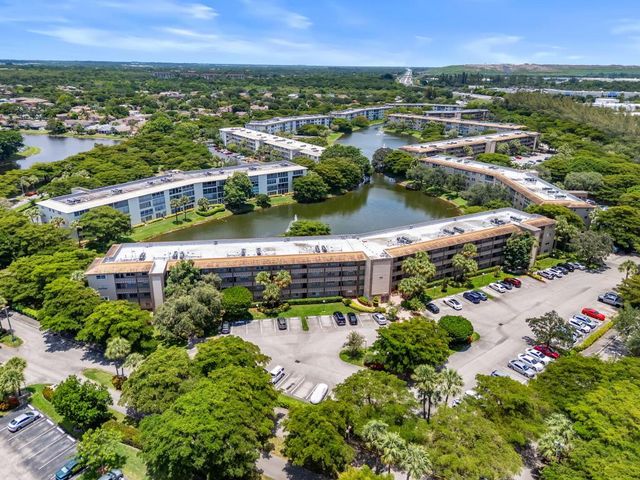 1705 Andros Isle F2, Coconut Creek, FL 33066