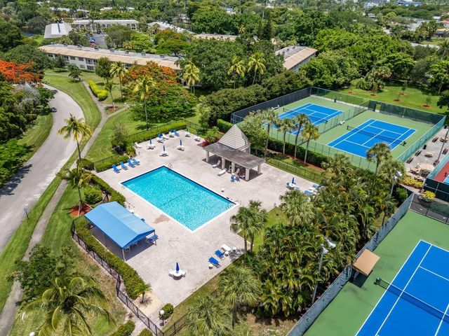 1705 Andros Isle F2, Coconut Creek, FL 33066