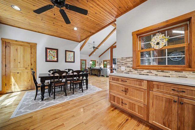 14279 Wildwood Lane, Harbert, MI 49115
