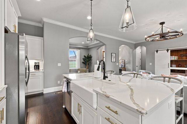 805 Saddle Ridge Dr, Mount Juliet, TN 37122