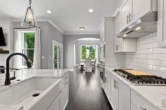 805 Saddle Ridge Dr, Mount Juliet, TN 37122