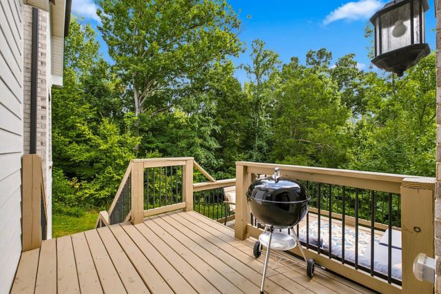 805 Saddle Ridge Dr, Mount Juliet, TN 37122