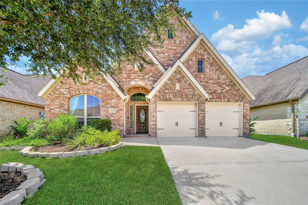 13314 Lazy River Lane, Pearland, TX 77584