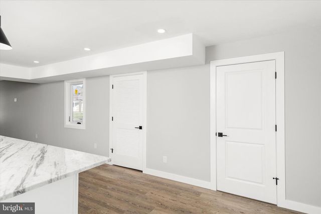 92 PENNWOOD DR, Ewing, NJ 08638