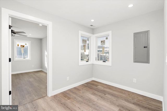 92 PENNWOOD DR, Ewing, NJ 08638