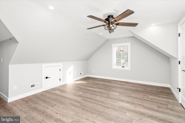 92 PENNWOOD DR, Ewing, NJ 08638
