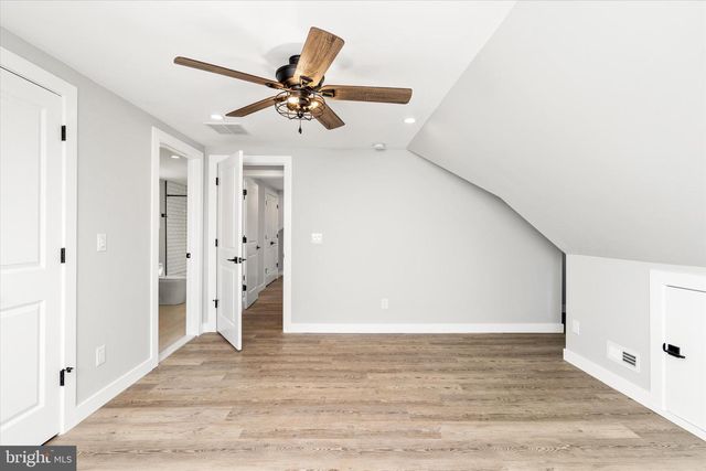 92 PENNWOOD DR, Ewing, NJ 08638