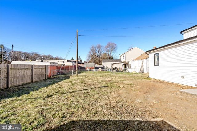 92 PENNWOOD DR, Ewing, NJ 08638