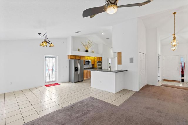 4450 TREASURE CAY ROAD, Tavares, FL 32778