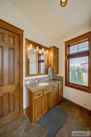 155 W 265 N, Blackfoot, ID 83221