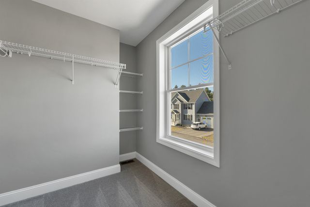 10 Shelburne Lane, Concord, NH 03301