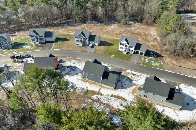 10 Shelburne Lane, Concord, NH 03301