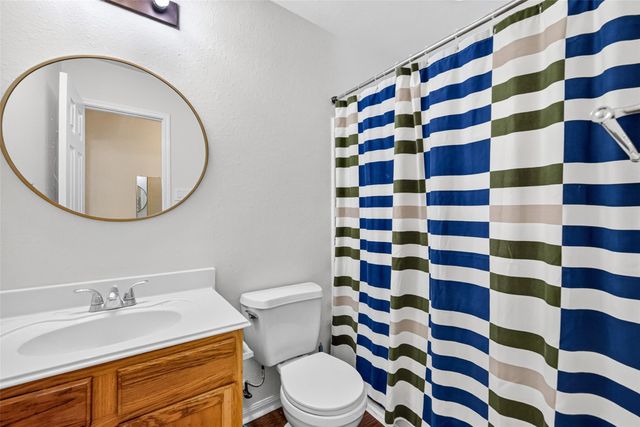 9203 Delmont Park Lane, Houston, TX 77075