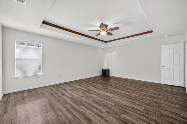 9203 Delmont Park Lane, Houston, TX 77075