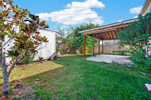 9203 Delmont Park Lane, Houston, TX 77075