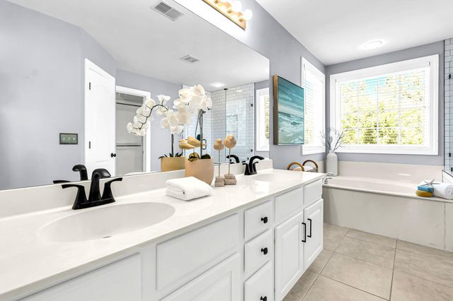 1493 Oakhurst Drive, Mount Pleasant, SC 29466