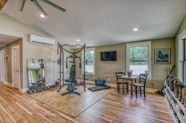 4601 Fm 390 E, Brenham, TX 77833