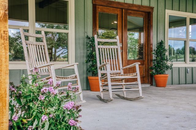 4601 Fm 390 E, Brenham, TX 77833