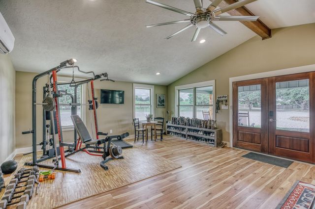 4601 Fm 390 E, Brenham, TX 77833
