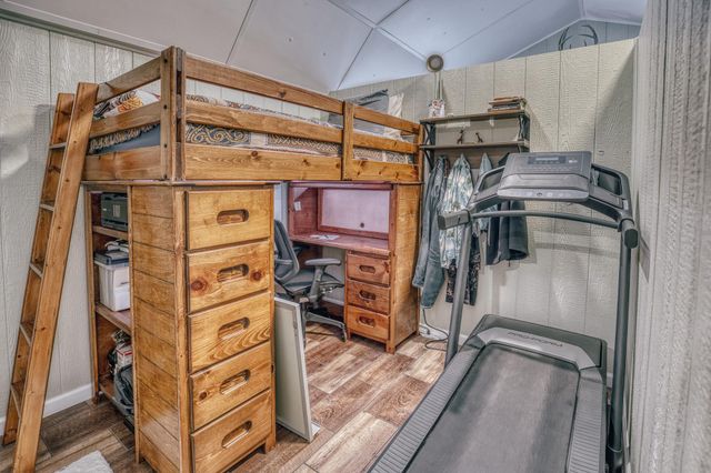 4601 Fm 390 E, Brenham, TX 77833