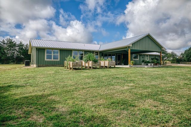4601 Fm 390 E, Brenham, TX 77833