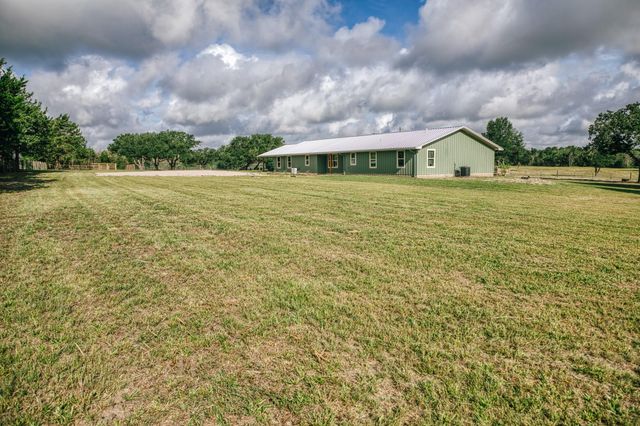 4601 Fm 390 E, Brenham, TX 77833