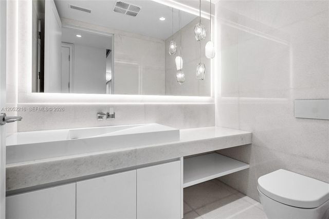 17975 Collins Avenue N3502, Sunny Isles Beach, FL 33160